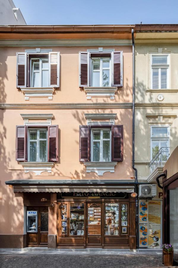 Photel Studio Apartments Цриквеница Экстерьер фото